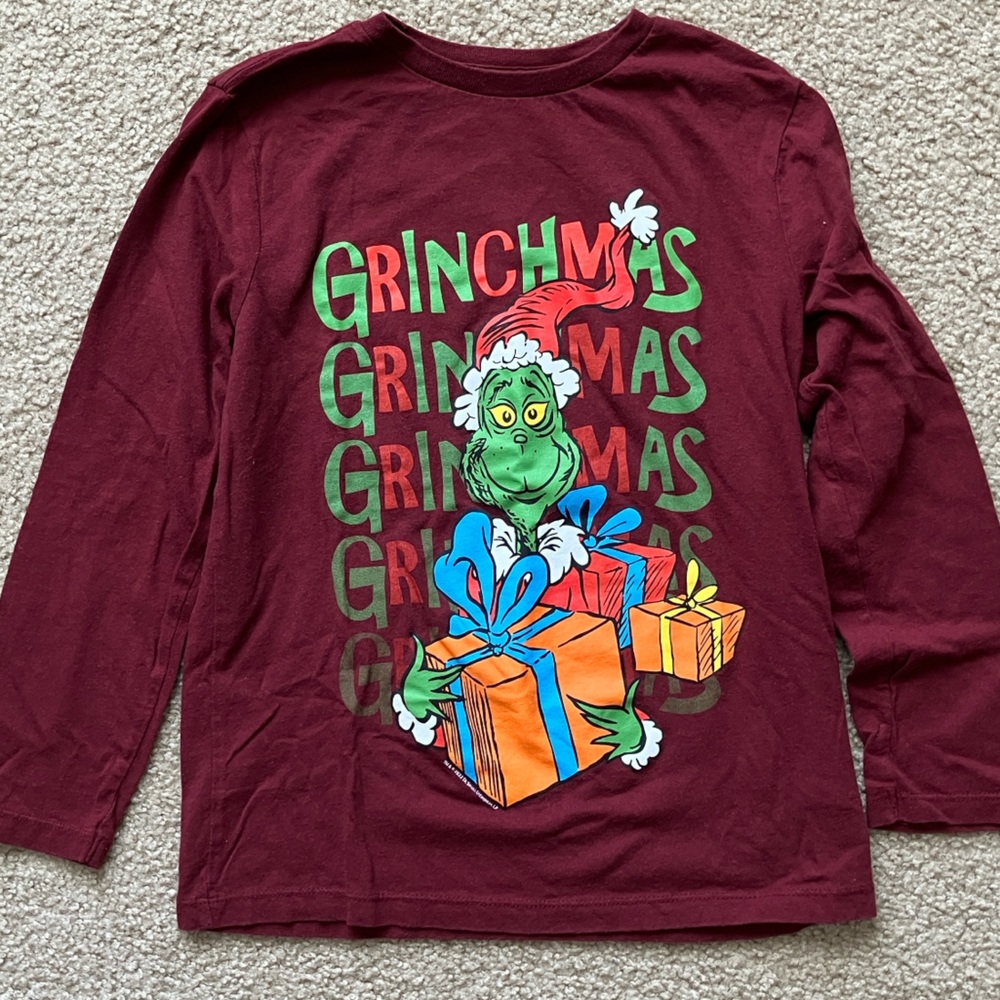 Old Navy Grinchmas Tee Size M (8)
